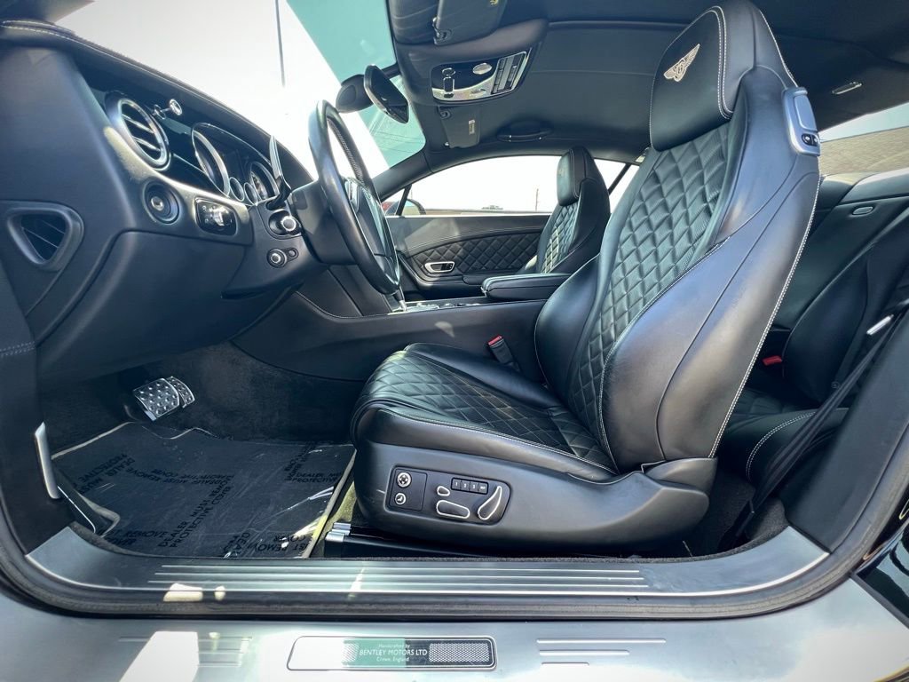 Used 2016 Bentley Continental GT image 16