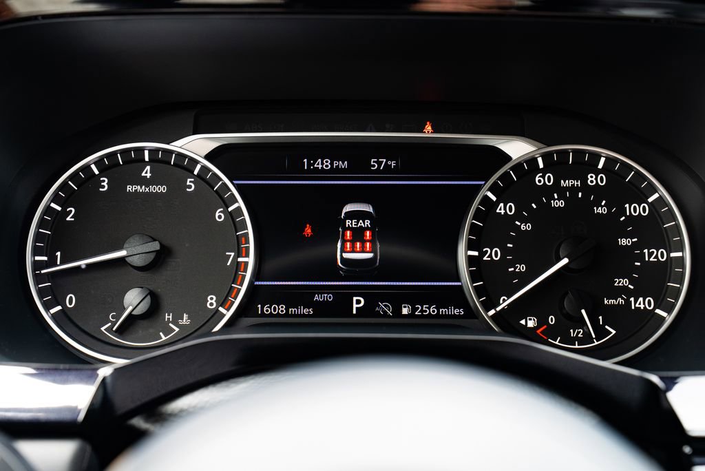 Used 2025 Nissan Pathfinder Rock Creek image 17