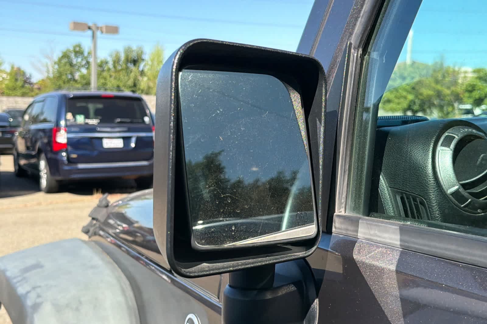 Used 2018 Jeep Wrangler Sport AWD/4WD image 19