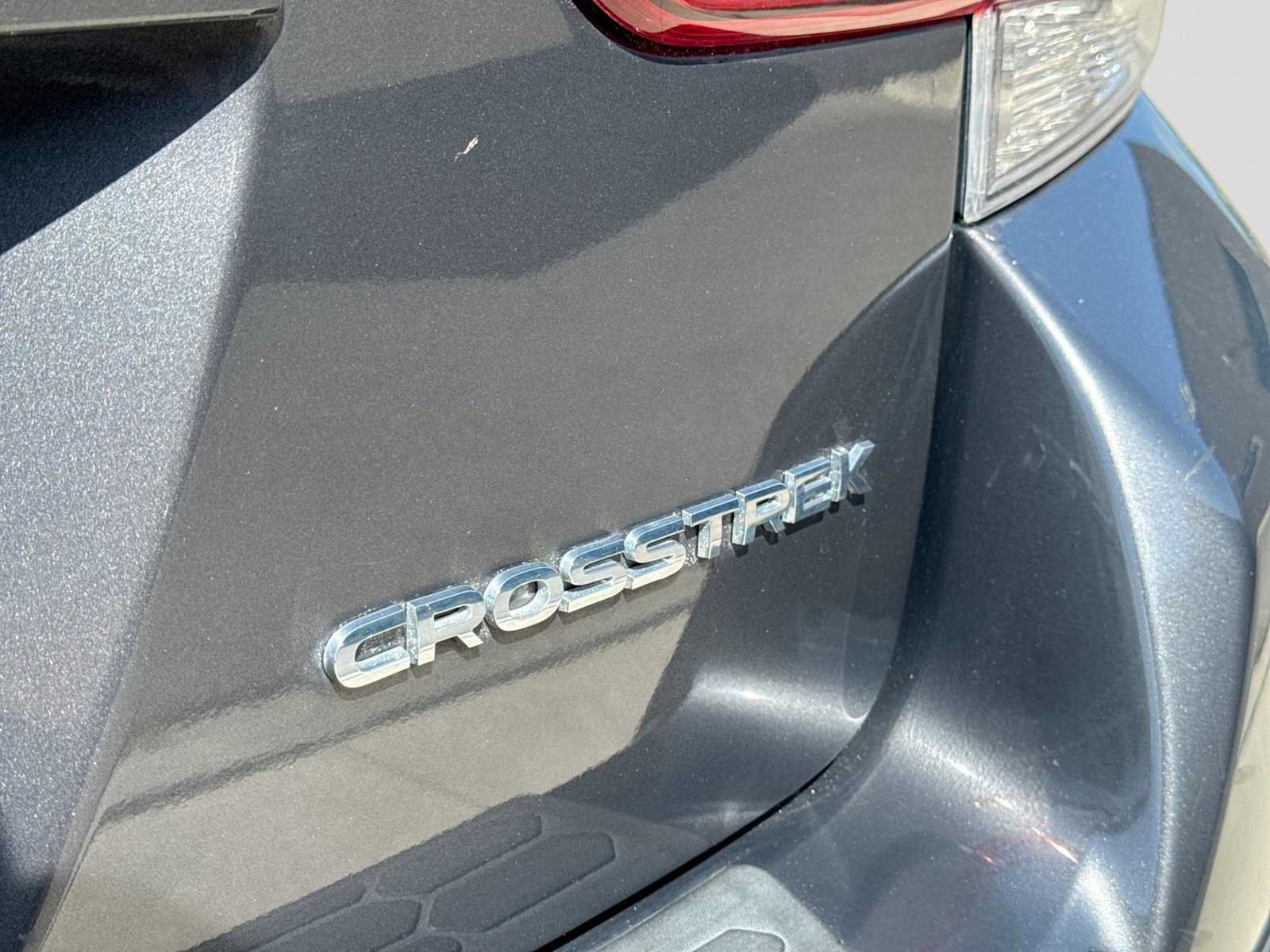 Used 2020 Subaru Crosstrek 2.0i Premium w/ Moonroof Package 2 AWD/4WD image 12