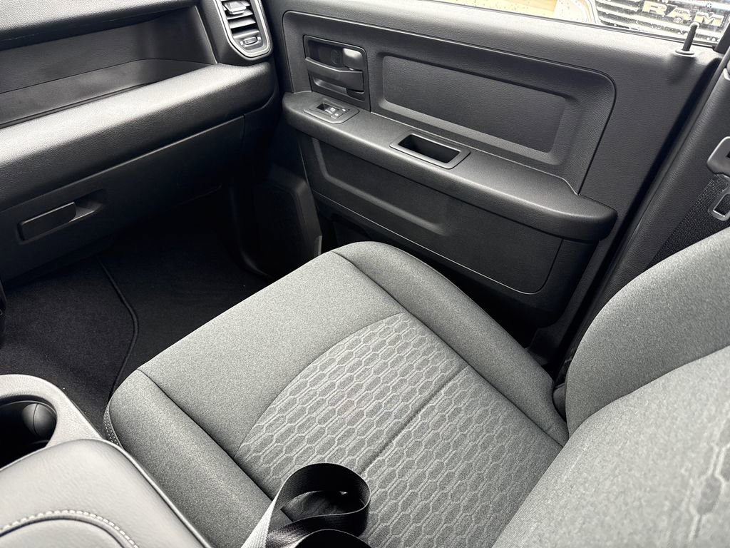 New 2026 RAM 2500 Tradesman AWD/4WD image 16