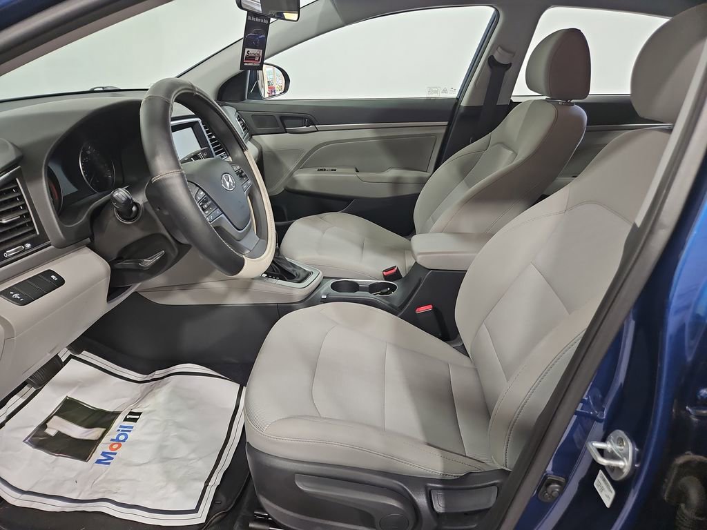 Used 2017 Hyundai Elantra SE FWD image 10