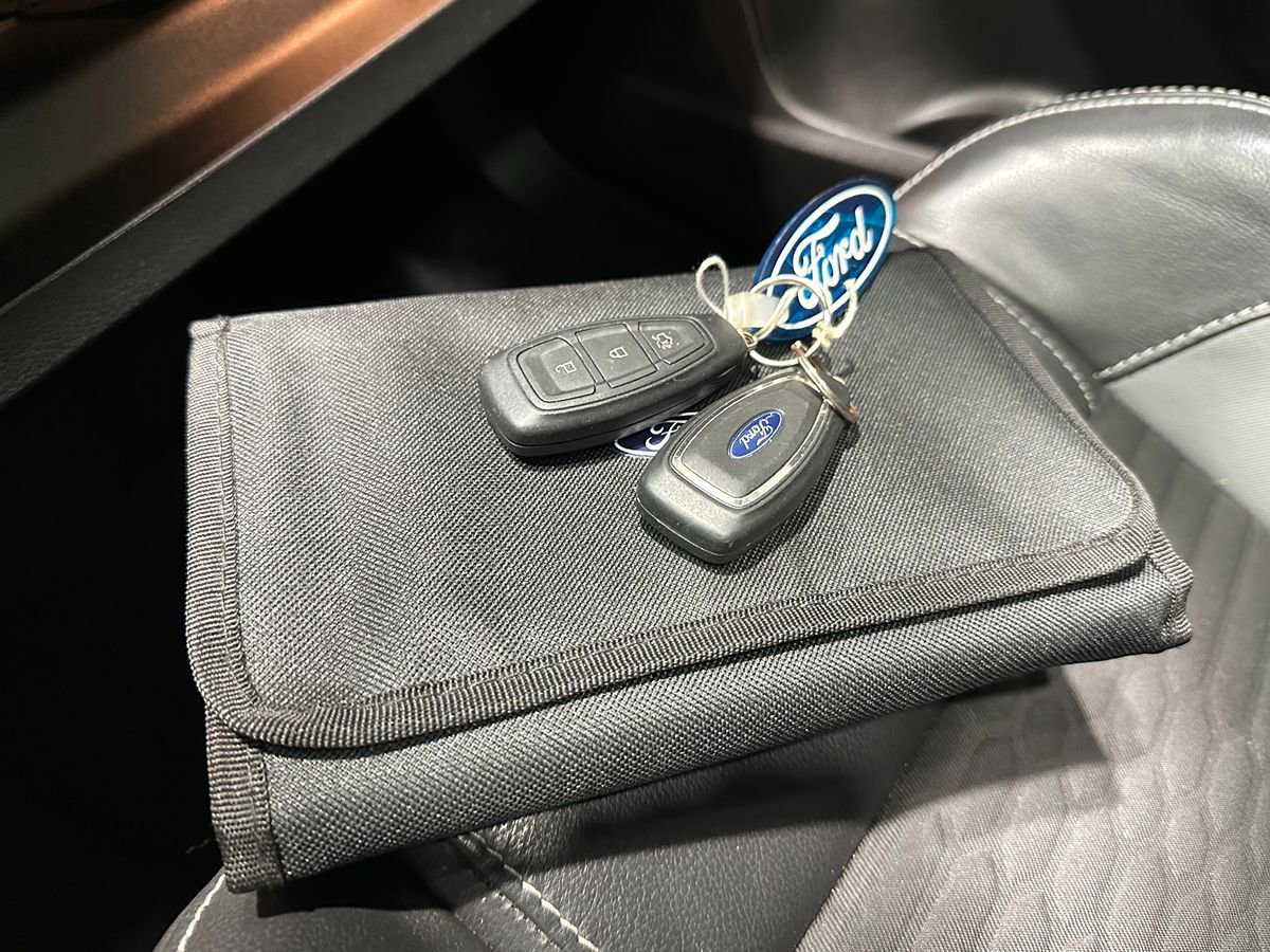 Used 2018 Ford Focus ST w/ Equipment Group 401A FWD image 41