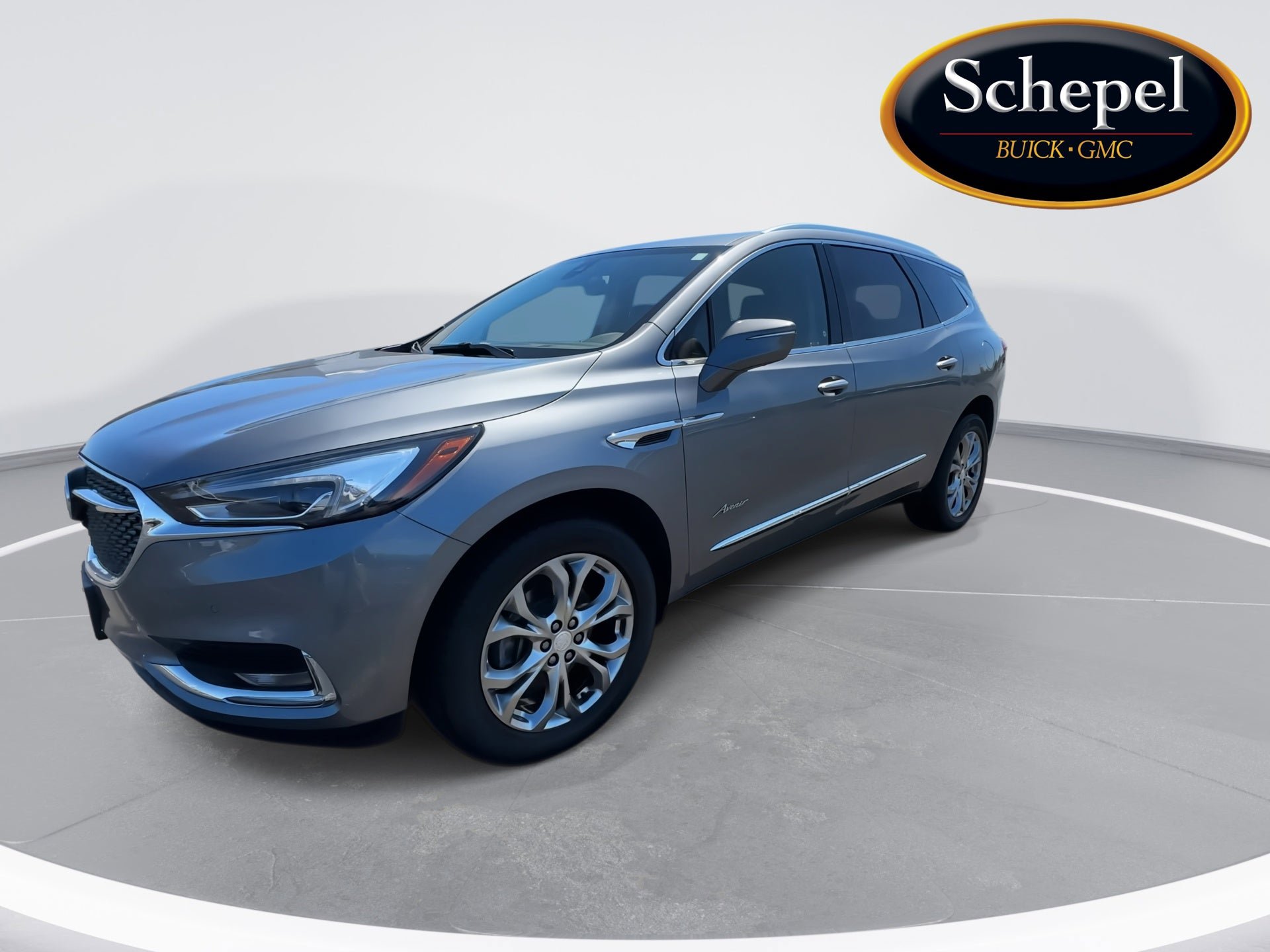 Used 2019 Buick Enclave Avenir w/ Avenir Technology Package AWD/4WD image 4