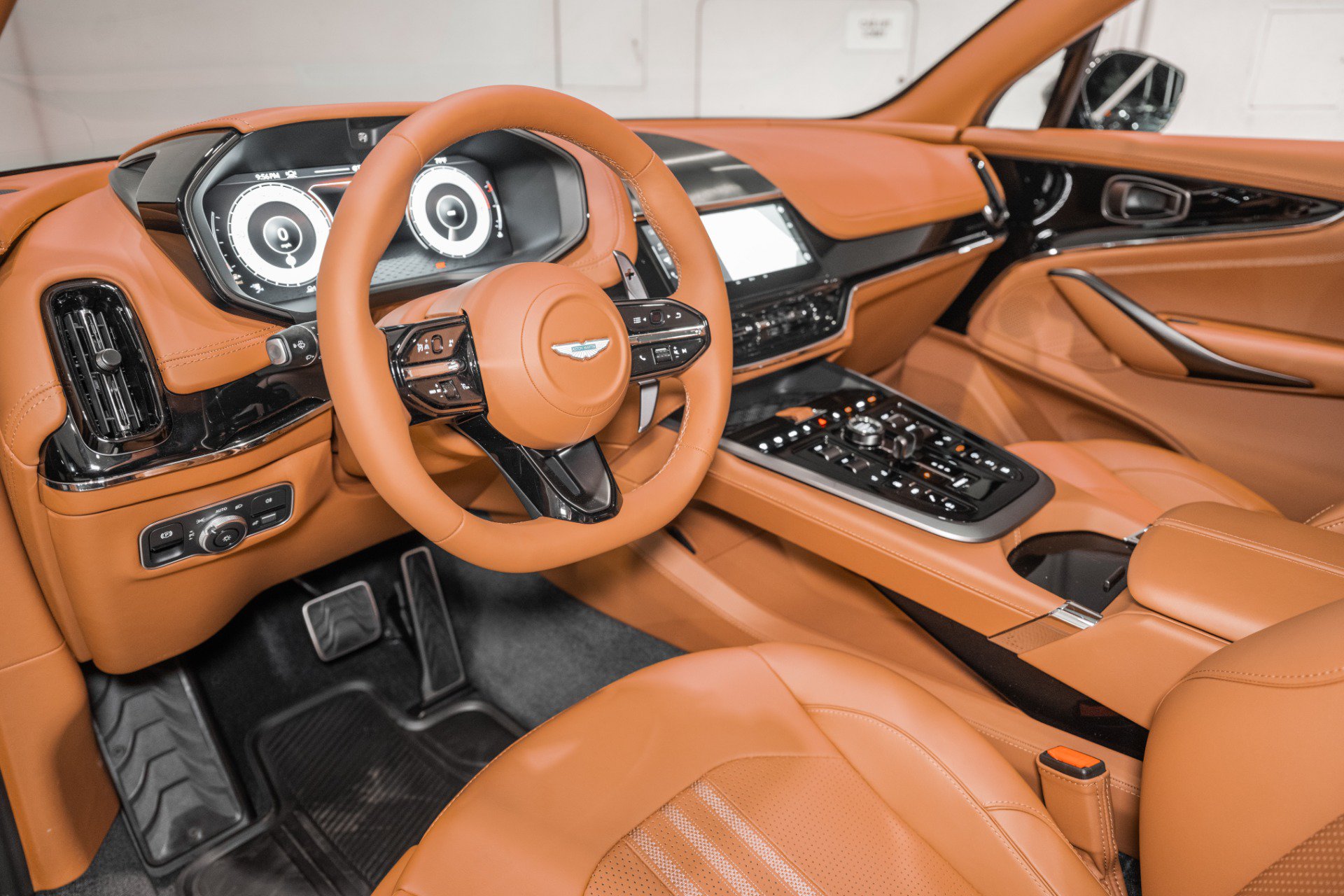 New 2026 Aston Martin DBX 707 AWD/4WD image 3