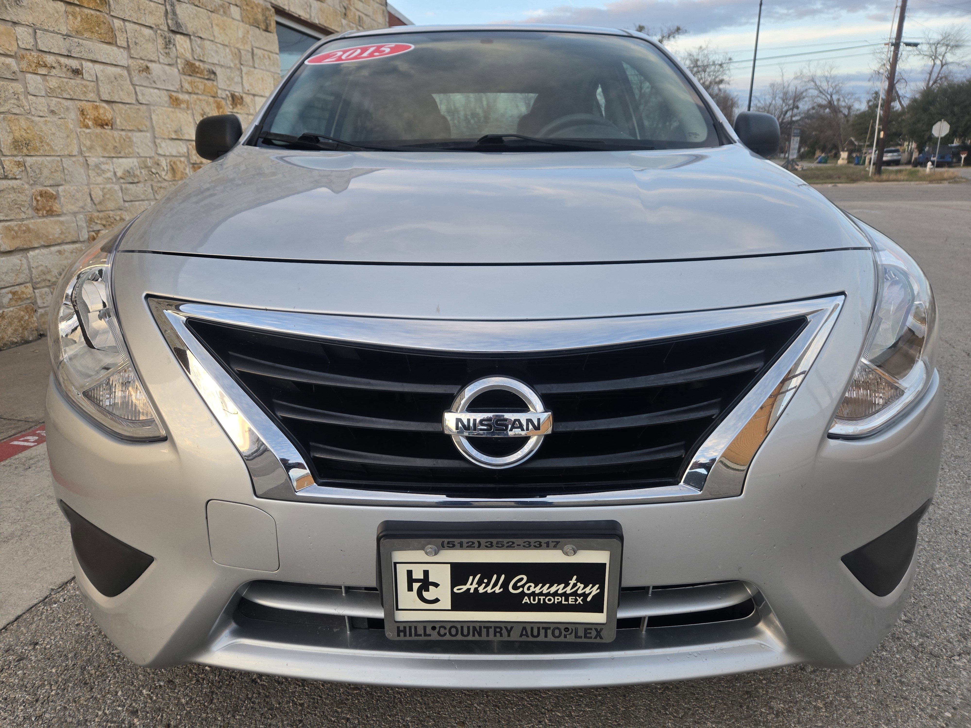 Used 2015 Nissan Versa S Plus image 12