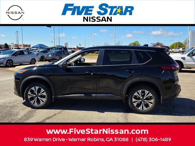 Used 2022 Nissan Rogue SV image 4
