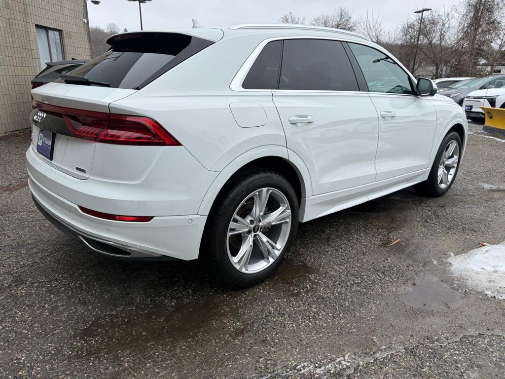Used 2022 Audi Q8 Premium Plus w/ Premium Plus Package image 6