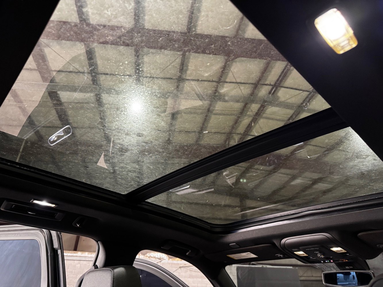 Used 2022 Chevrolet Tahoe Z71 image 31