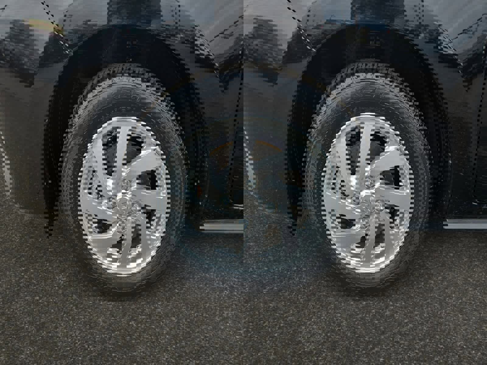 Used 2024 Mitsubishi Mirage LE image 14