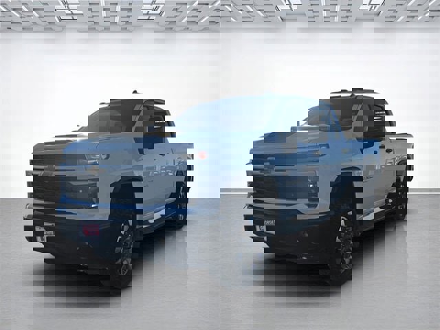 Used 2025 Chevrolet Silverado 2500 Custom w/ Custom Value Package image 8