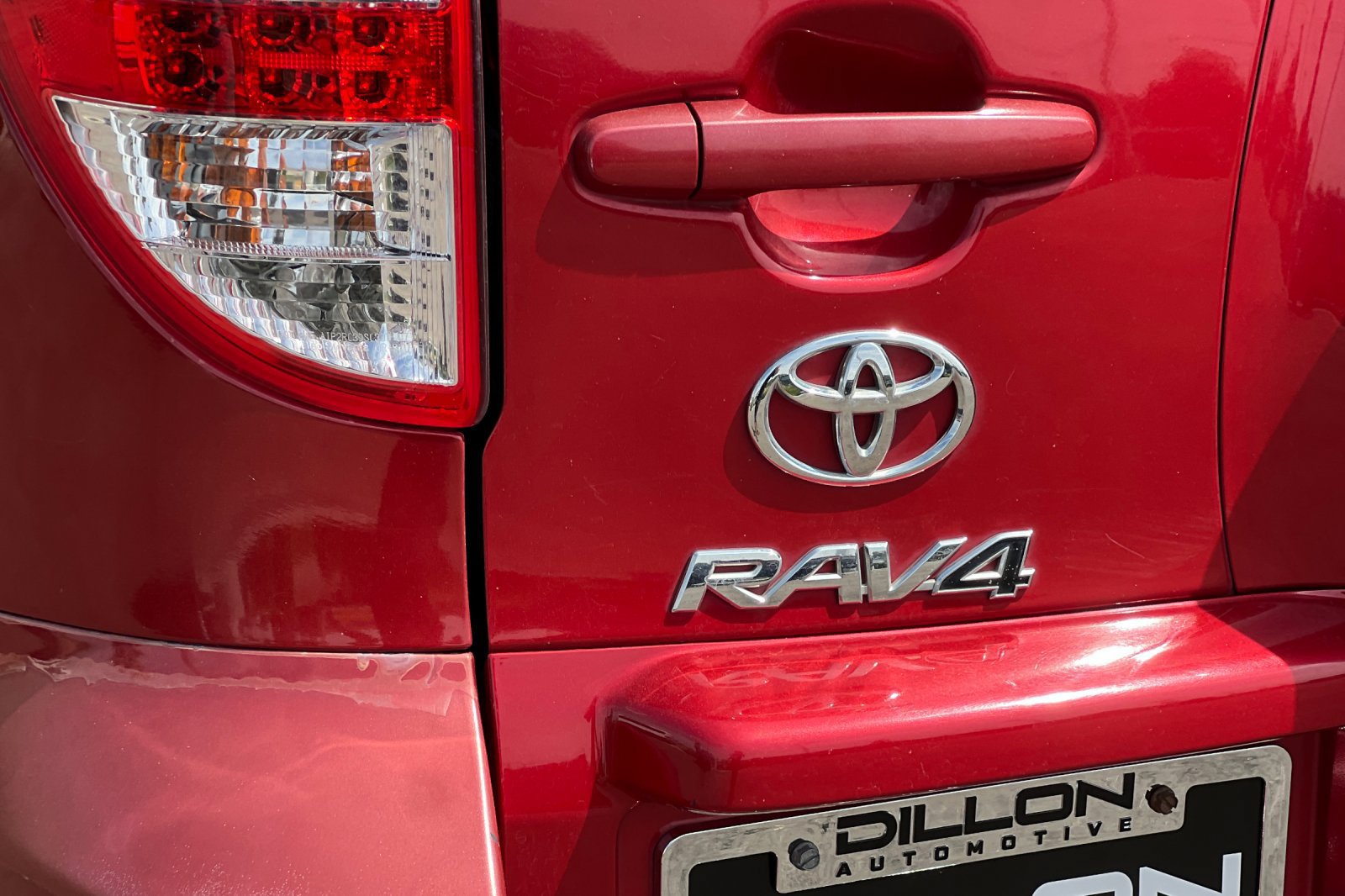 Used 2012 Toyota RAV4 4WD V6 w/ Tow Prep Pkg image 25