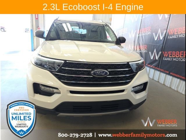 Used 2024 Ford Explorer XLT w/ Equipment Group 202A AWD/4WD image 2