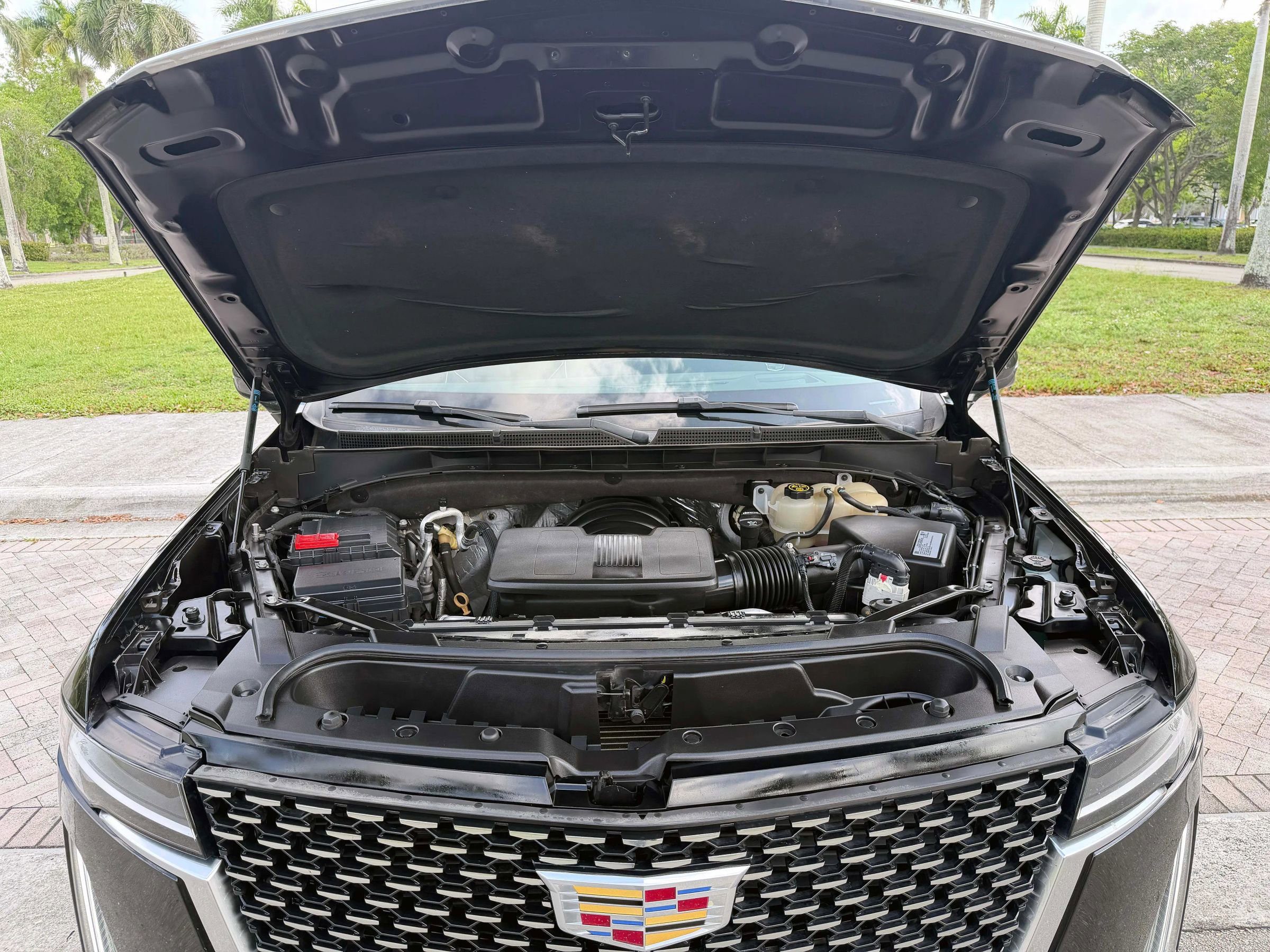 Used 2021 Cadillac Escalade ESV Premium Luxury w/ Performance Package RWD image 56