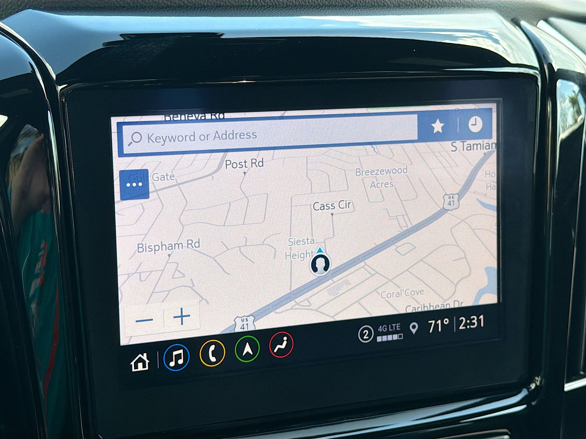 Used 2023 Chevrolet Traverse High Country image 36