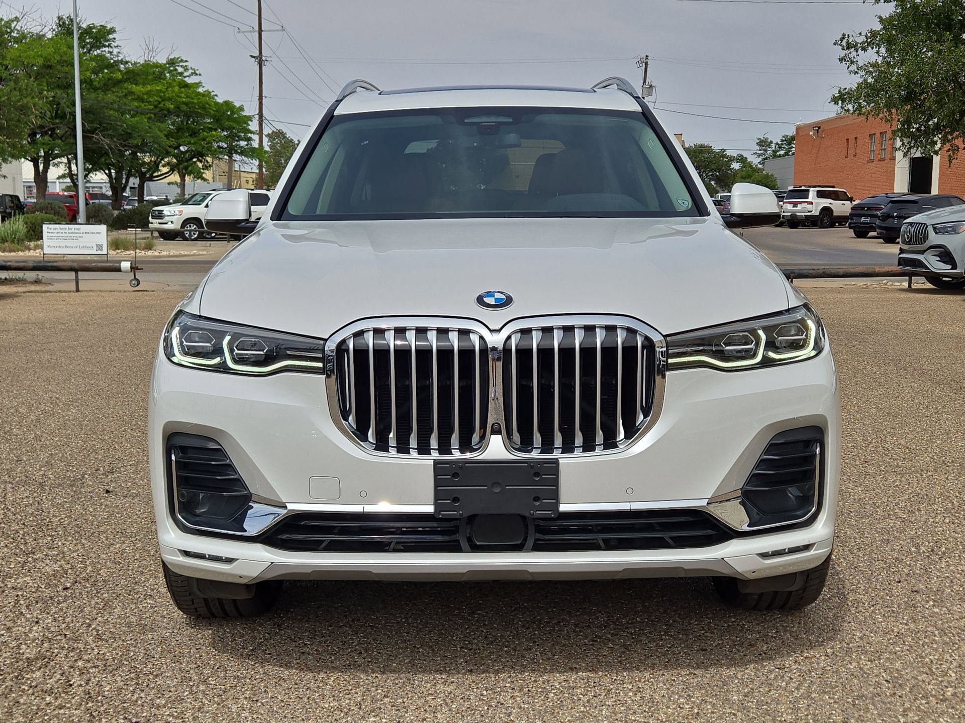 Used 2019 BMW X7 xDrive40i w/ Premium Package AWD/4WD image 10