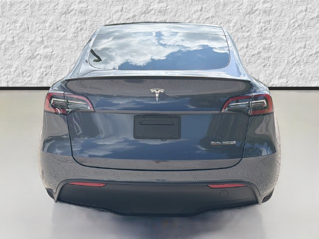 Used 2022 Tesla Model Y Performance AWD/4WD image 4