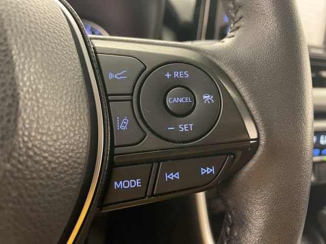 Used 2022 Toyota RAV4 XLE w/ Convenience Package AWD/4WD image 19