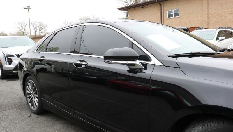 Used 2020 Lincoln MKZ w/ Convenience Package image 3