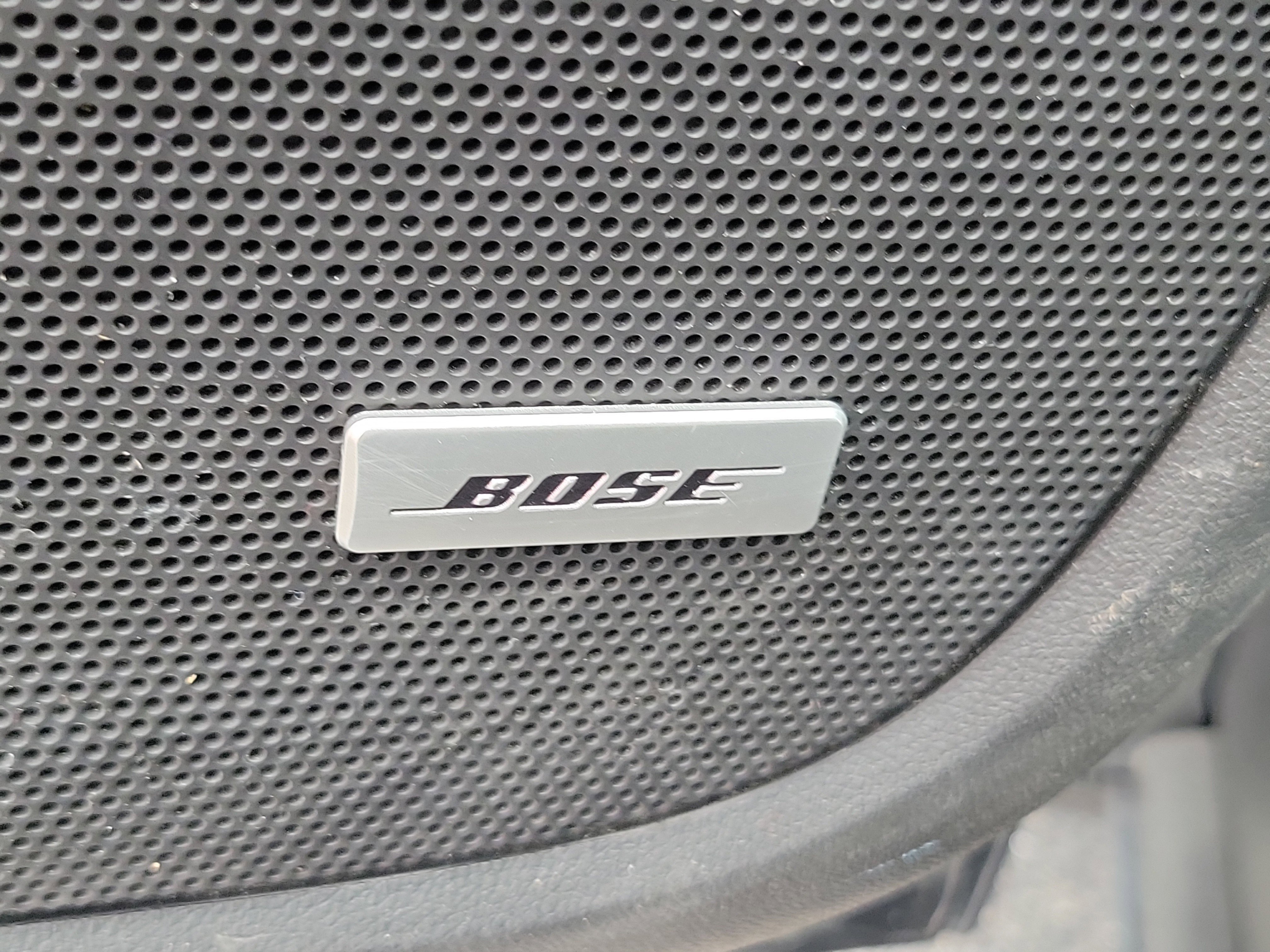 Used 2018 GMC Terrain Denali w/ Advanced Safety Package image 23