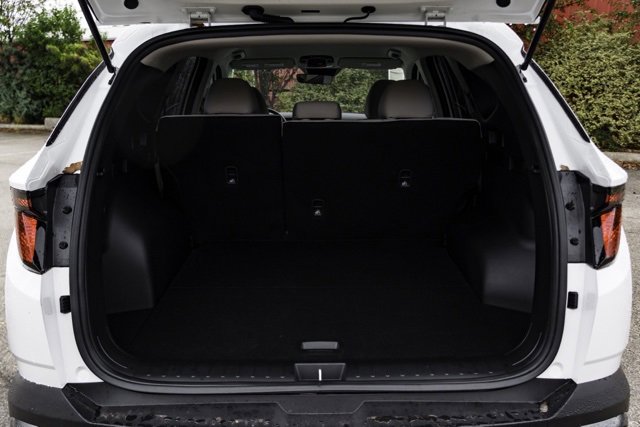 New 2026 Hyundai Tucson SE image 6