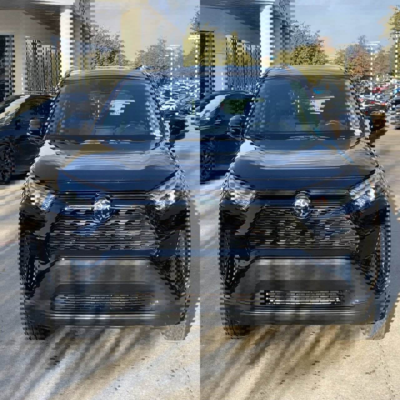 Used 2023 Toyota RAV4 XLE image 6