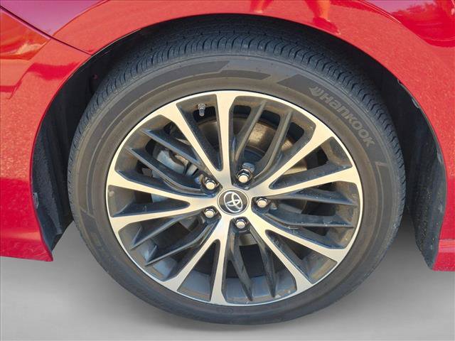 Used 2019 Toyota Camry SE FWD image 10