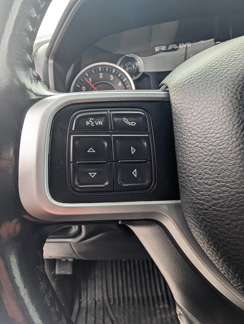 Used 2021 RAM 2500 Big Horn w/ Level 1 Equipment Group image 25