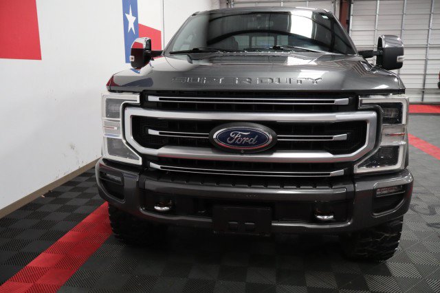 Used 2020 Ford F250 Platinum w/ FX4 Off-Road Package AWD/4WD image 5