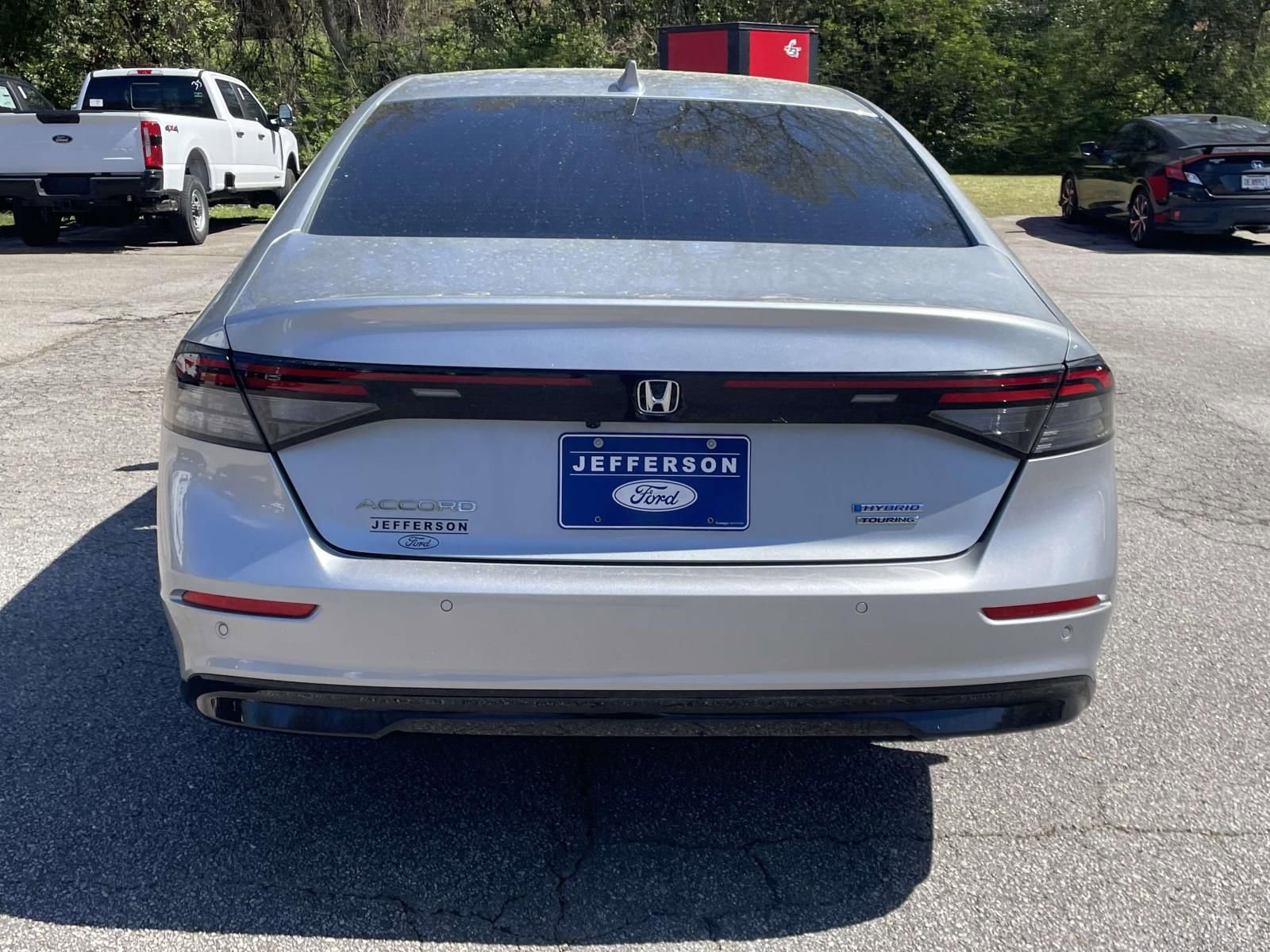 Used 2024 Honda Accord Touring image 4