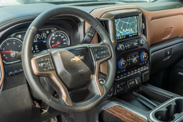 Used 2022 Chevrolet Silverado 3500 High Country image 24