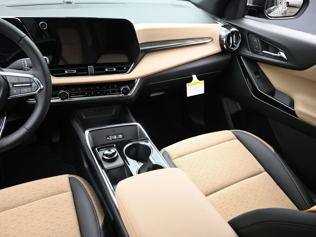 New 2026 Chevrolet Equinox ACTIV w/ Convenience Package III image 12