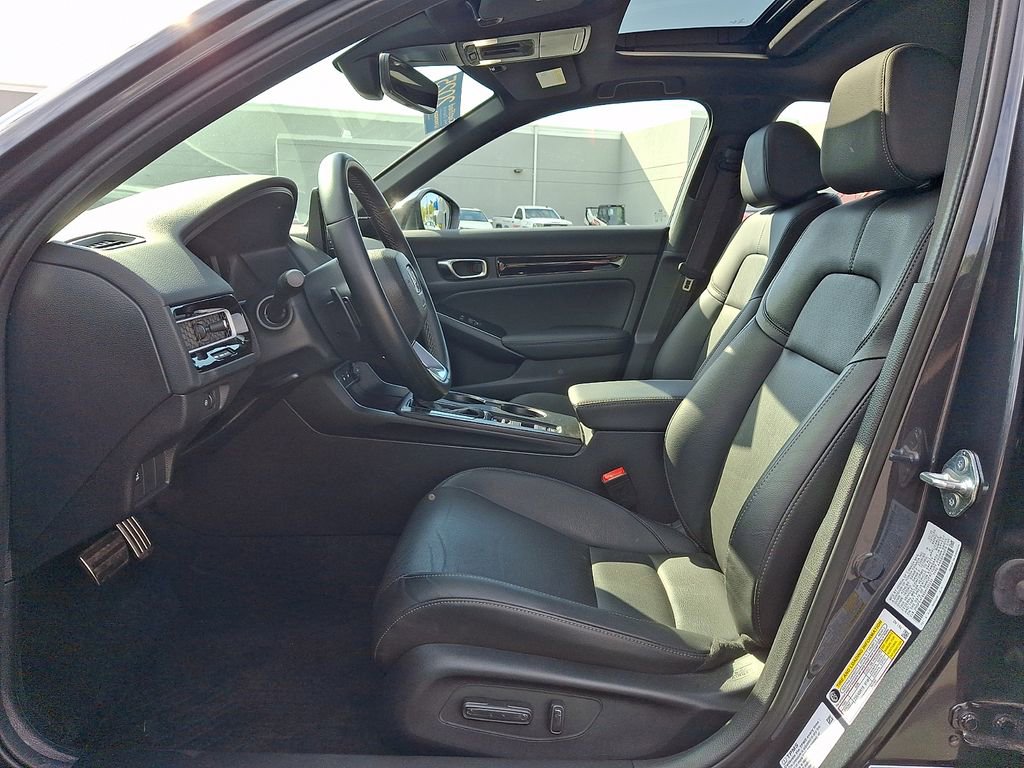 Used 2025 Honda Civic Sport image 13