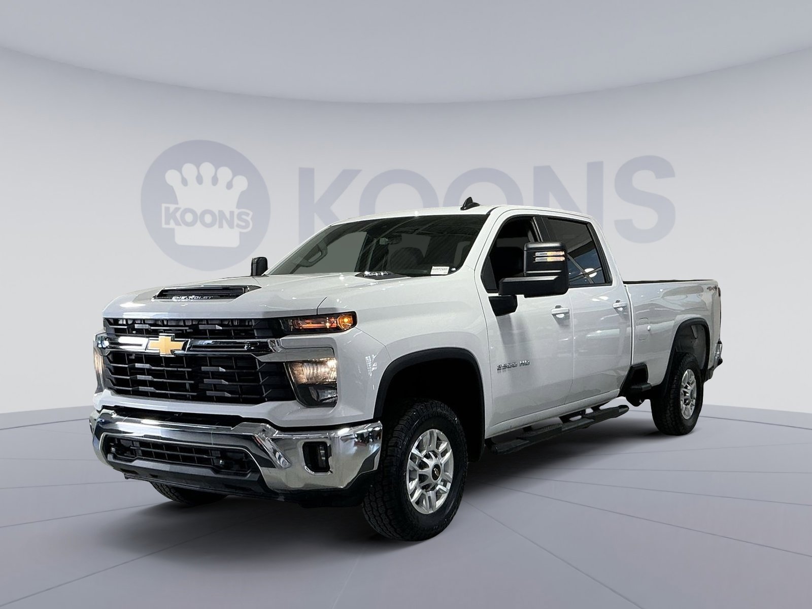 Used 2025 Chevrolet Silverado 2500 LT w/ Convenience Package AWD/4WD image 1