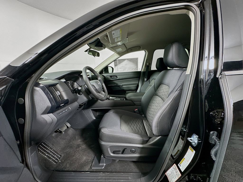 New 2026 Nissan Pathfinder SV AWD/4WD image 10