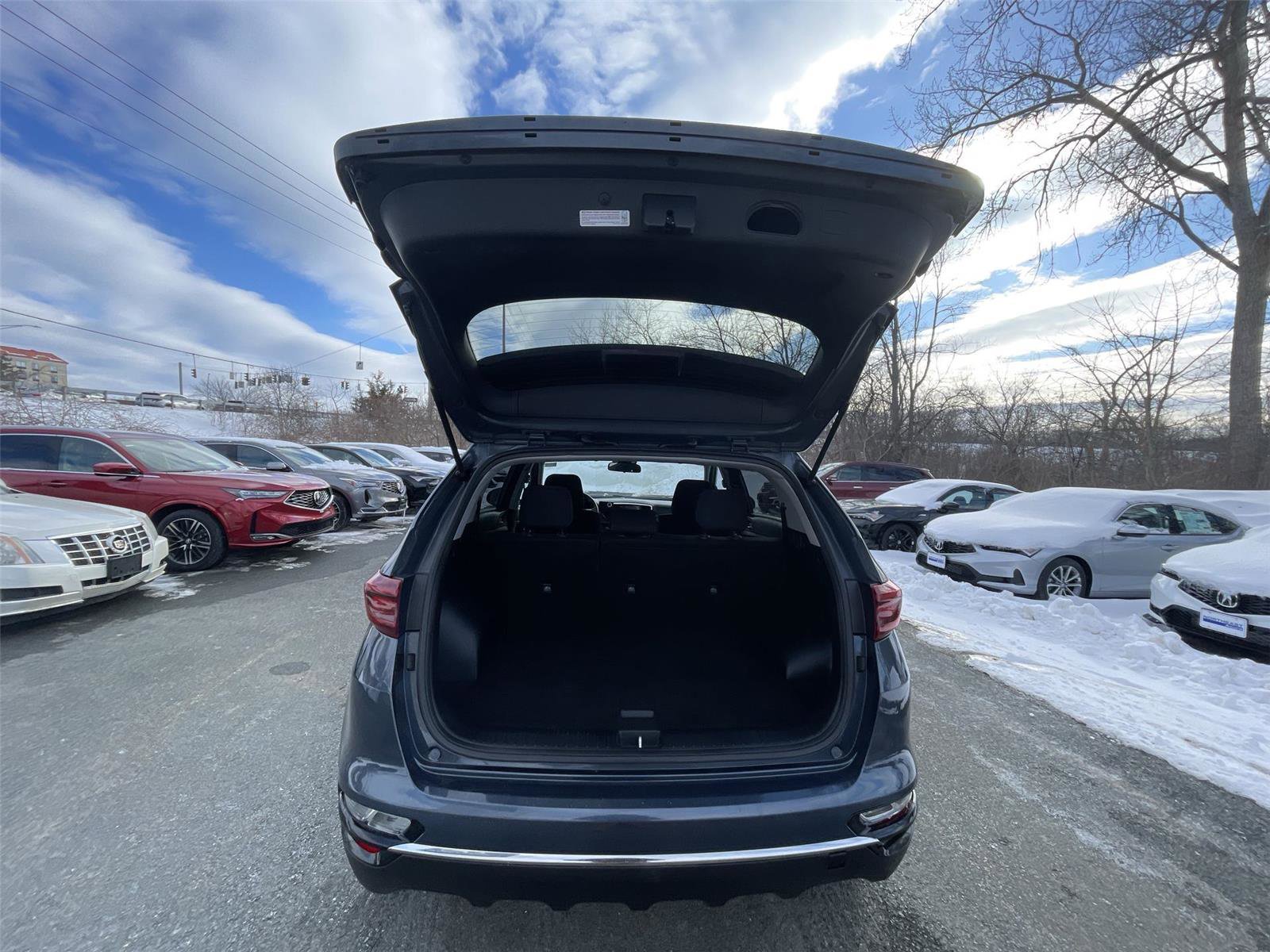 Used 2020 Kia Sportage LX image 21