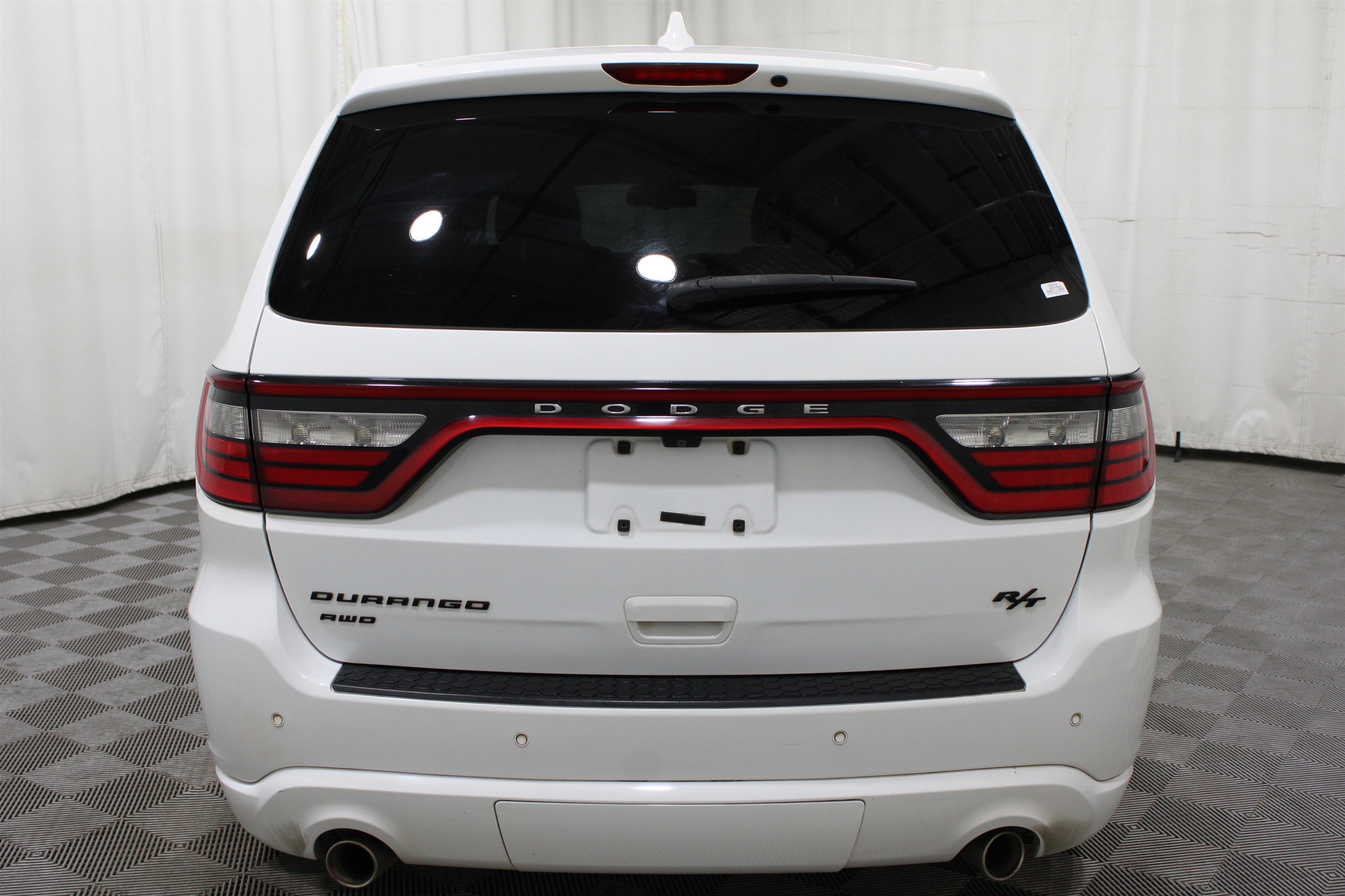 Used 2016 Dodge Durango R/T w/ Blacktop Package AWD/4WD image 35