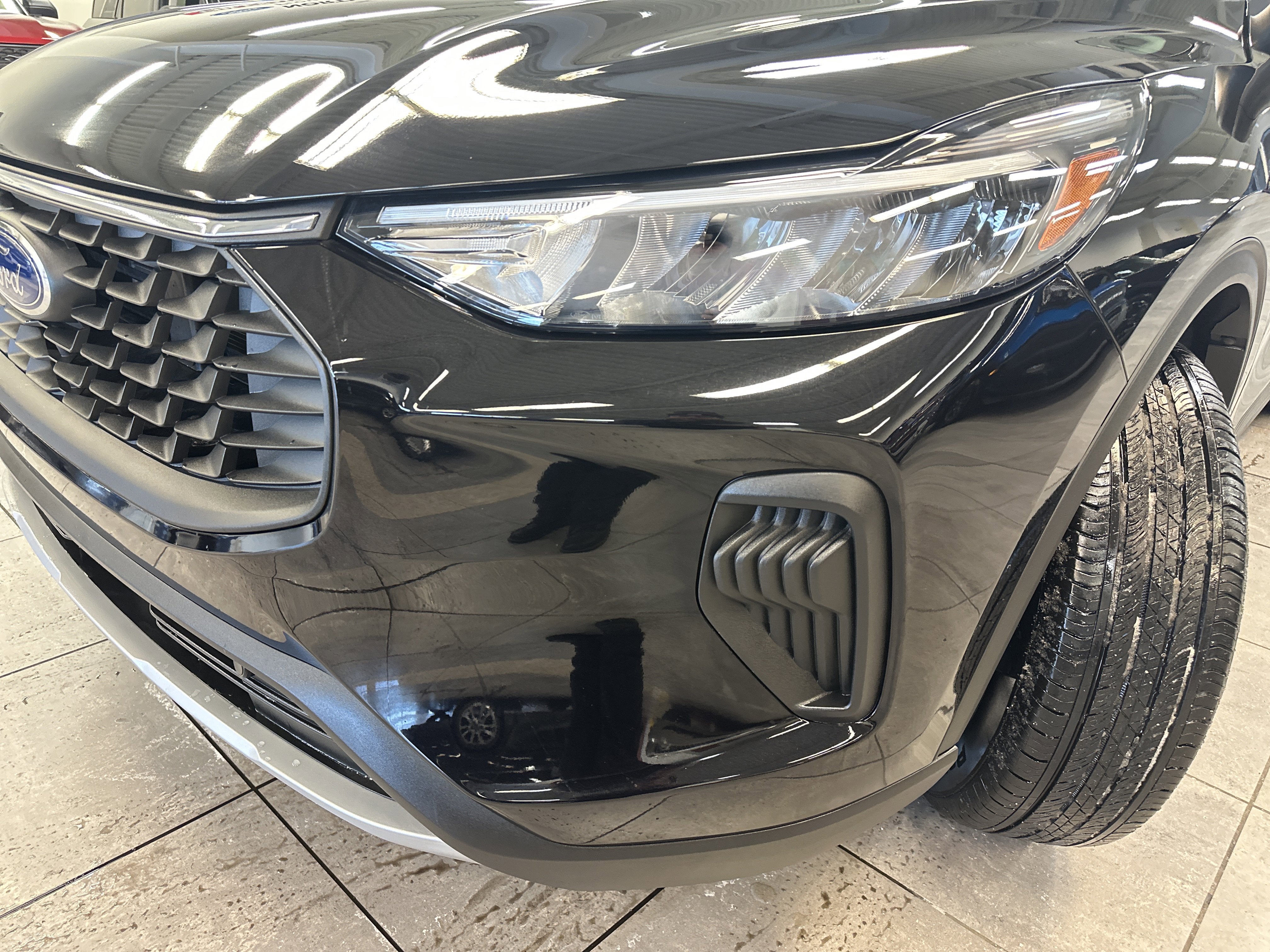 Used 2023 Ford Escape Active image 17