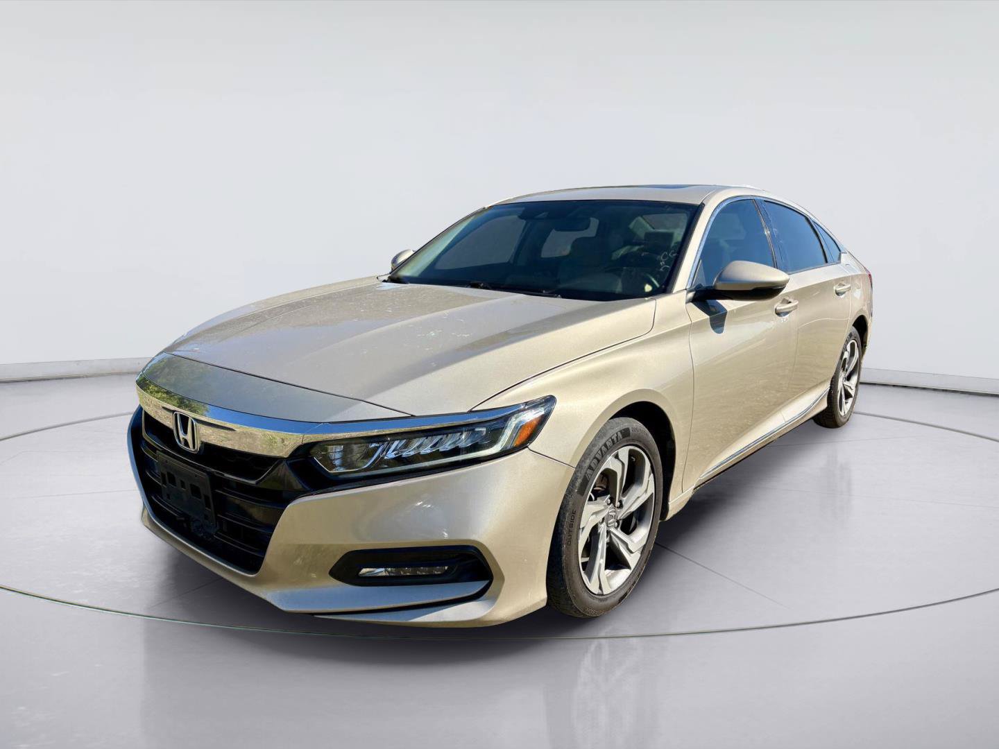 Used 2018 Honda Accord EX-L image 10