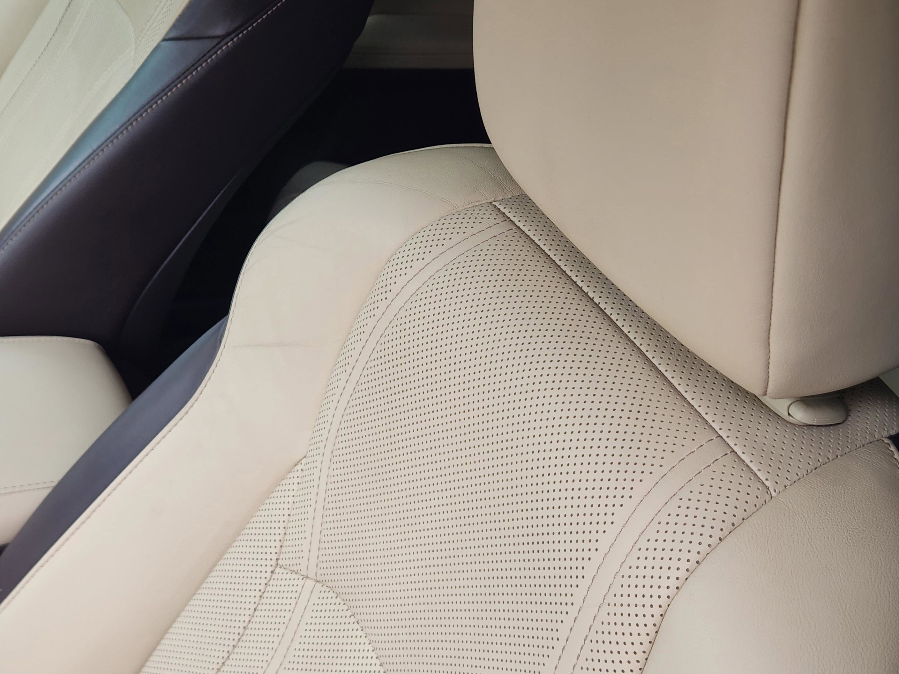 Used 2019 Lexus RX 350 AWD w/ Navigation Package image 8