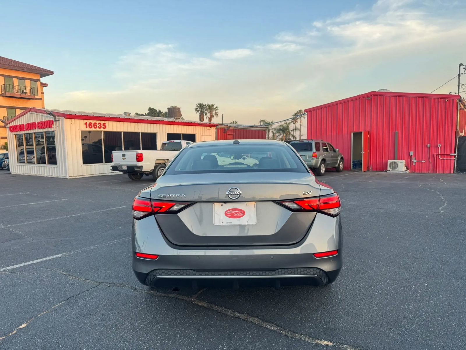 Used 2023 Nissan Sentra SV FWD image 6