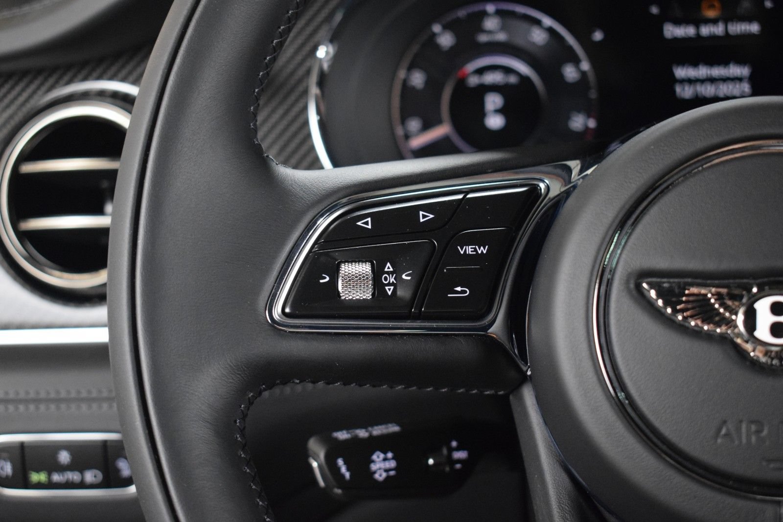 New 2026 Bentley Bentayga Speed AWD/4WD image 28