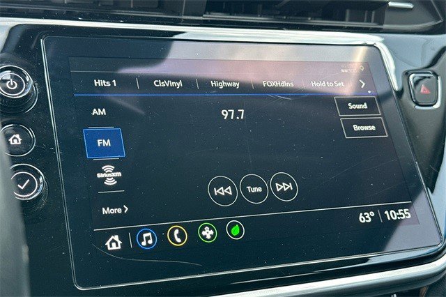 Certified 2022 Chevrolet Bolt EUV LT w/ Comfort Package image 24