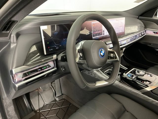 Used 2024 BMW i7 xDrive60 RWD image 22