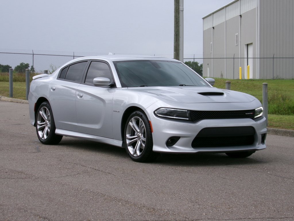 Used 2022 Dodge Charger R/T image 2