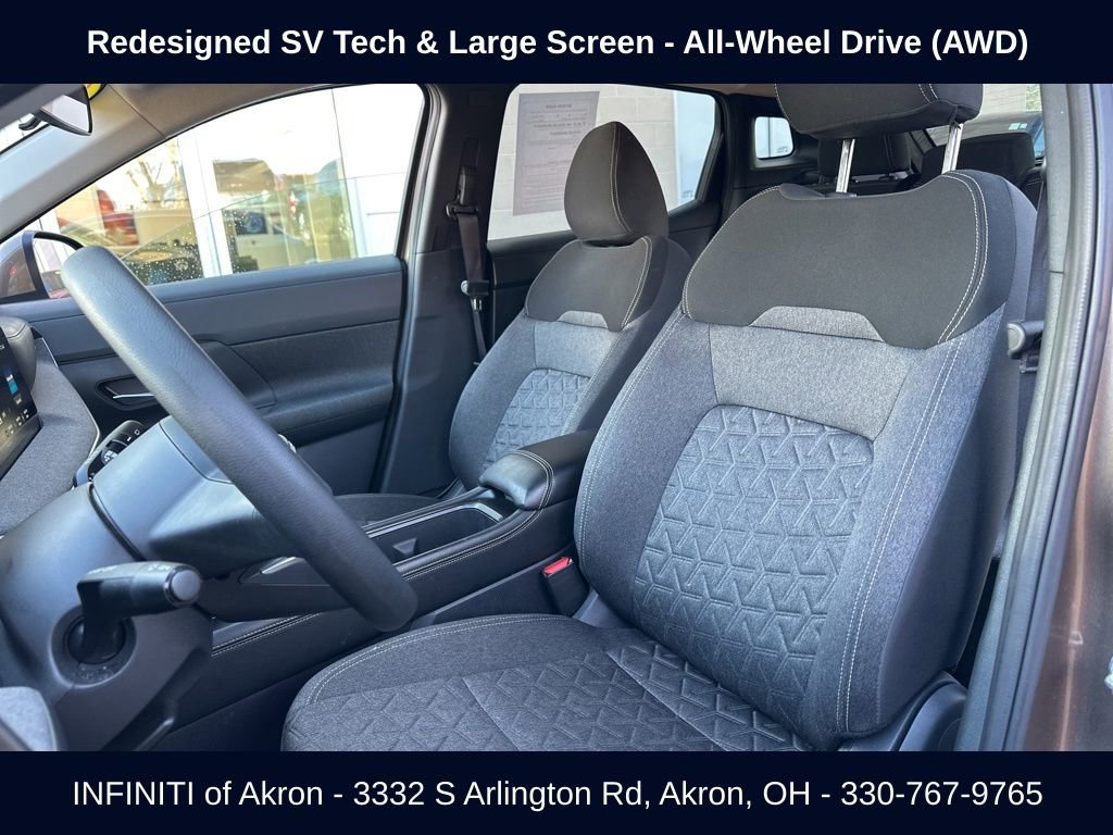 Used 2025 Nissan Kicks SV image 35