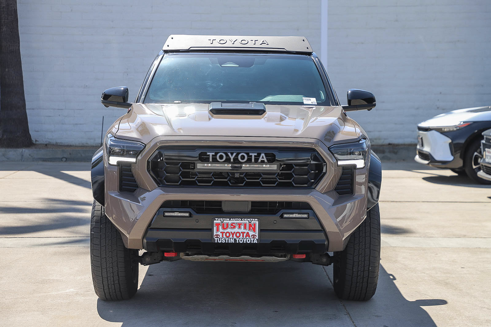 Used 2025 Toyota Tacoma TRD Pro AWD/4WD image 2