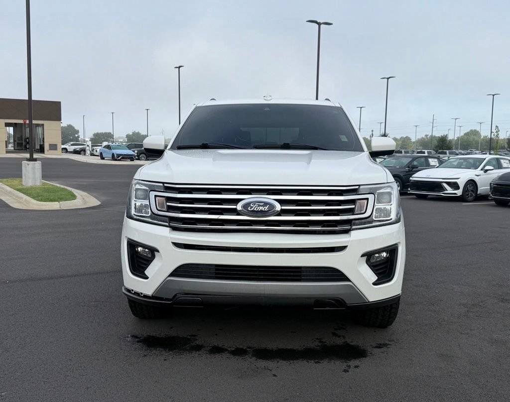 Used 2021 Ford Expedition XLT RWD image 2