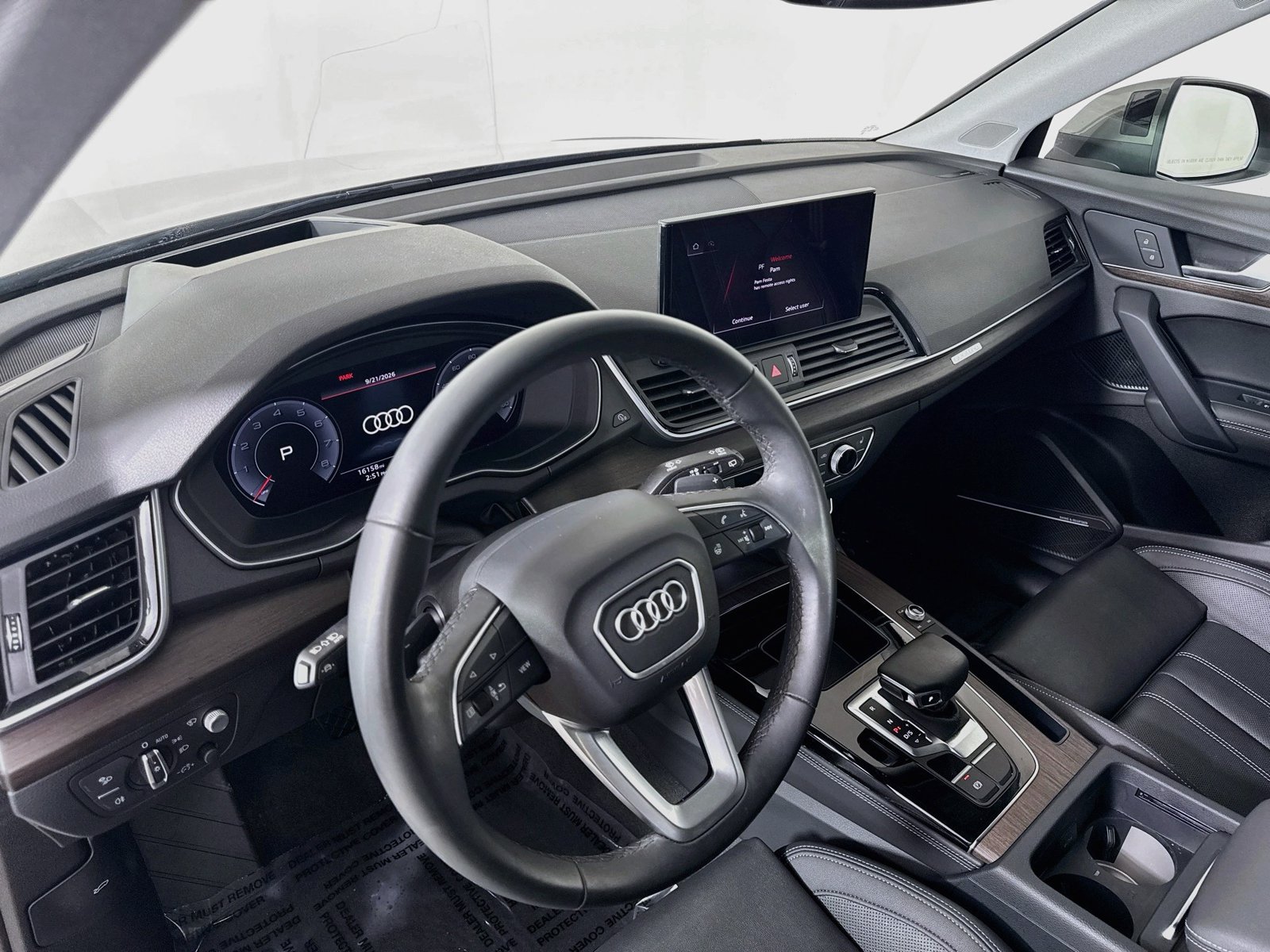 Certified 2024 Audi Q5 2.0T Prestige AWD/4WD image 4