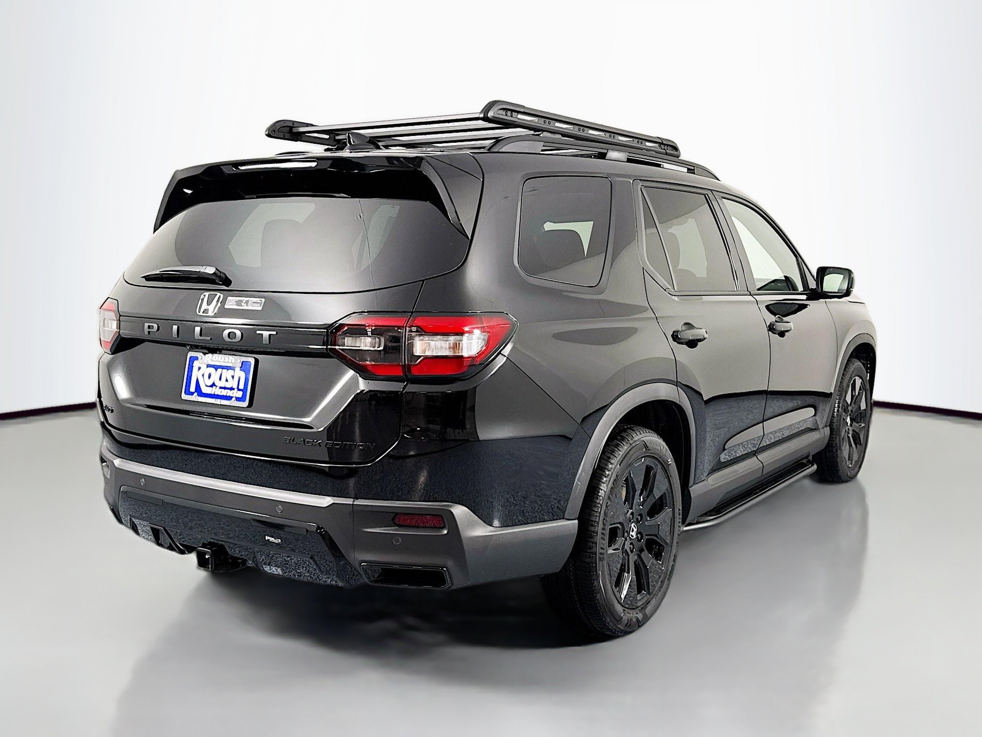New 2026 Honda Pilot Black Edition image 5